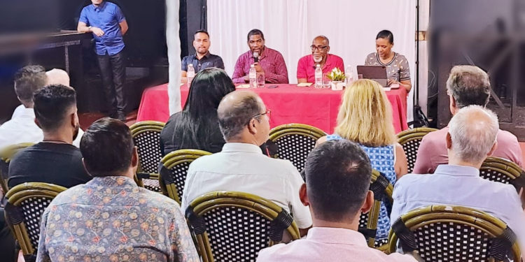 Prime Minister Hon. Dr. Terrance Drew Engages with Duty-Free Association of St. Kitts and Nevis Ltd ahead of Tourism Season 2023-2024