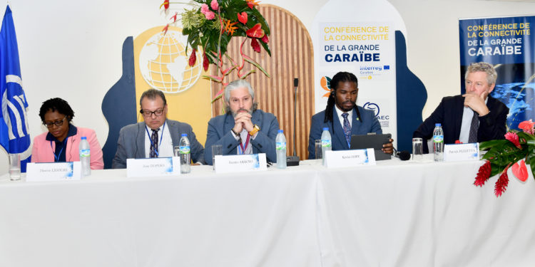 Accelerating Regional Integration in the OECS: Air and Maritime Connectivity