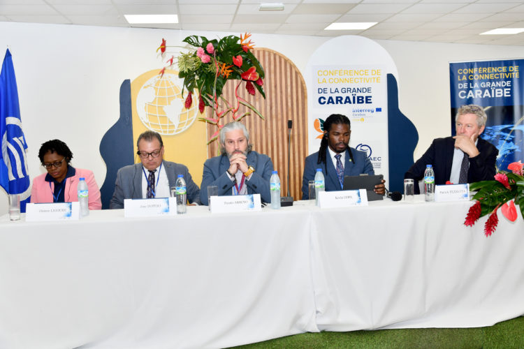 Accelerating Regional Integration in the OECS: Air and Maritime Connectivity