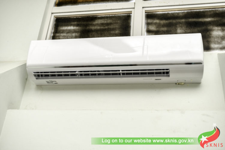 PRIME MINISTER DR. DREW SPREADS CHRISTMAS JOY AT THE JNF HOSPITAL; EXPRESSES GRATITUDE FOR THE IMPROVED CONDITIONS ON THE SURGICAL AND MEDICAL WARDS