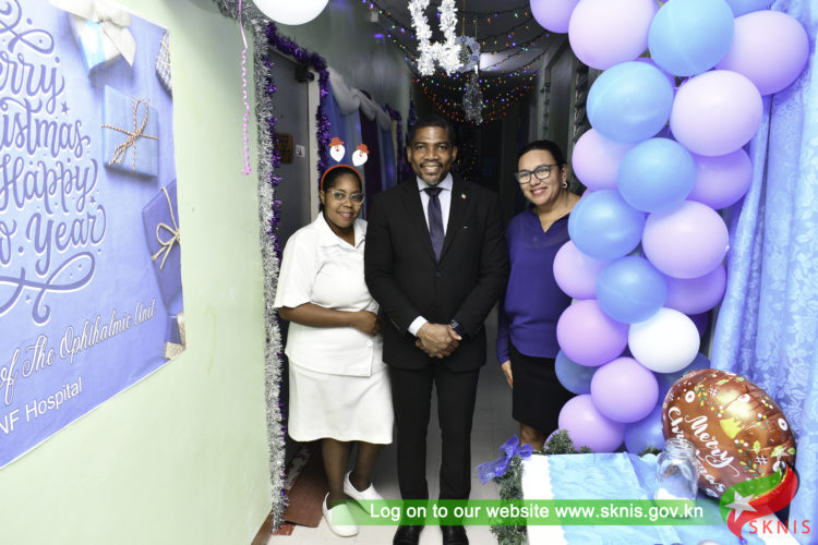 PRIME MINISTER DR. DREW SPREADS CHRISTMAS JOY AT THE JNF HOSPITAL; EXPRESSES GRATITUDE FOR THE IMPROVED CONDITIONS ON THE SURGICAL AND MEDICAL WARDS