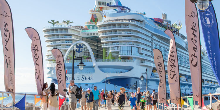 ST. KITTS AND NEVIS MAKING WAVES AS FIRST DESTINATION ON ICON OF THE SEAS’ MAIDEN VOYAGE