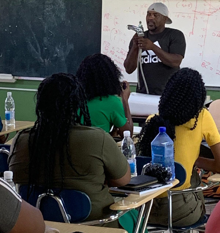 WOMEN IN PLUMBING KICKS OFF FIVE-WEEK TRAINING SERIES