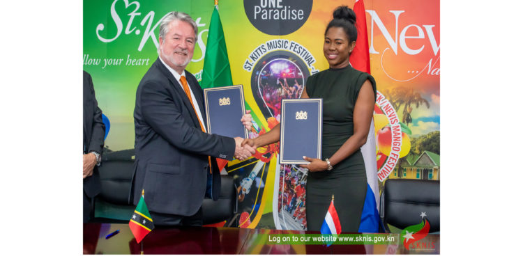 HISTORIC MARITIME DELIMITATION AGREEMENT SIGNED BETWEEN ST. KITTS AND NEVIS AND NETHERLANDS