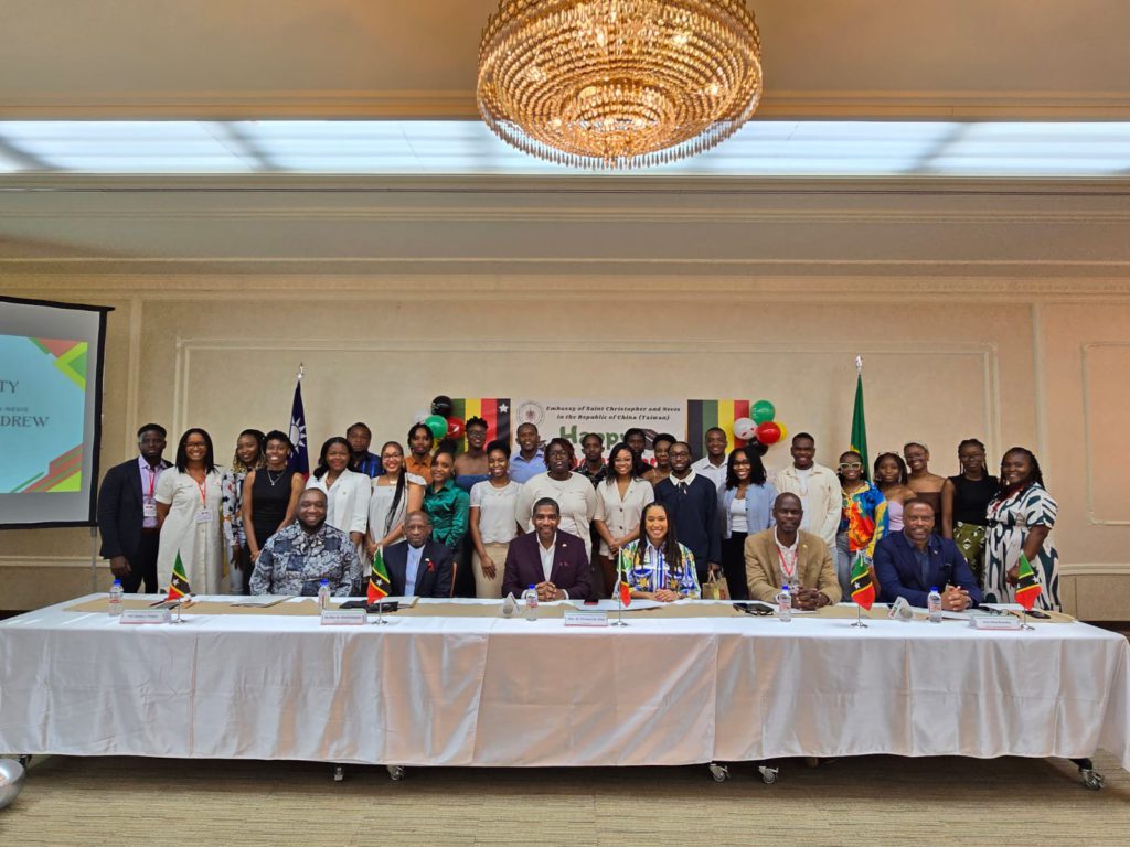 NATIONALS LIVING AND STUDYING IN TAIWAN ENGAGE WITH VISITING DELEGATION FROM ST. KITTS AND NEVIS