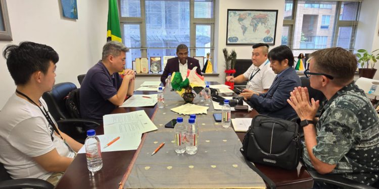 PRIME MINISTER DR. DREW ENGAGES WITH MEMBERS OF THE LOCAL MEDIA IN TAIWAN
