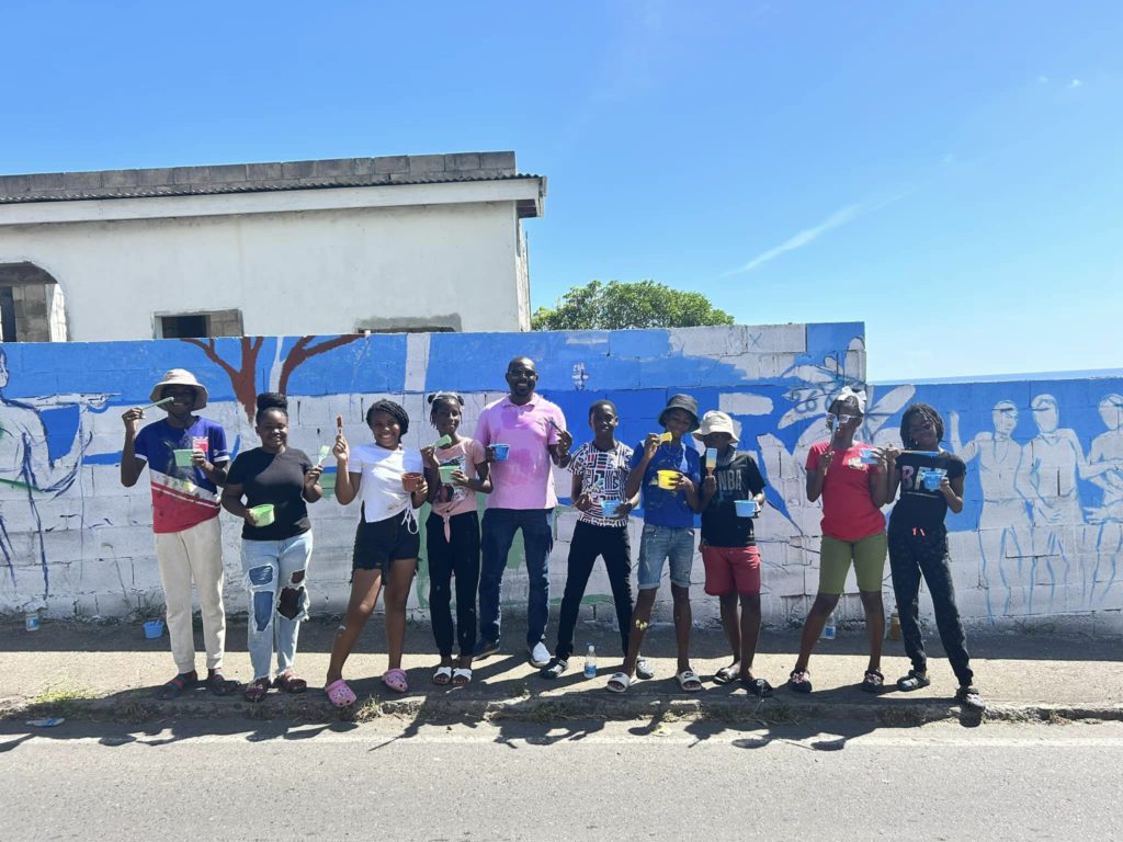 Creative Community Mural Project Highlights Community Icons and Experiences