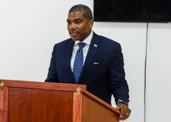 Prime Minister Drew Urges Citizens to Take Advantage of Sanitation Assistance Program