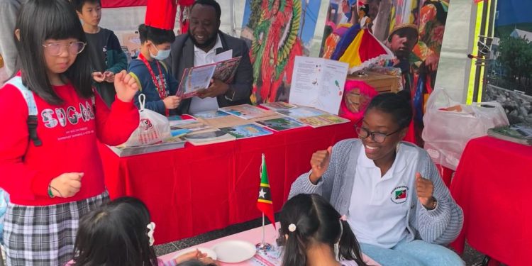 Children learn and read about Saint Kitts and Nevis at Reading Festival in Taipei