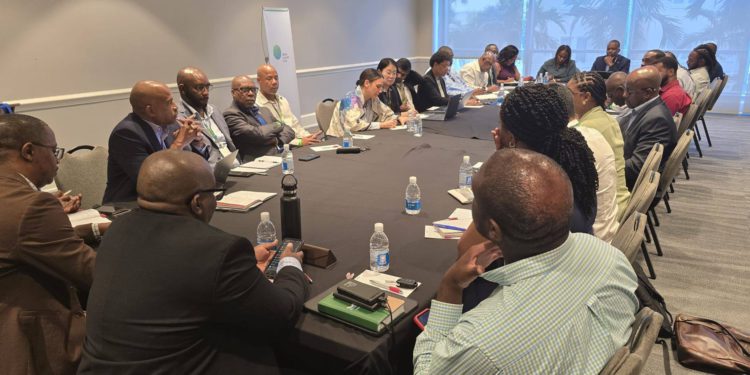 CARIBBEAN MINISTERS DRIVE REGIONAL ENERGY COOPERATION AT GCF DIALOGUE IN SAINT KITTS AND NEVIS