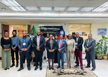 Saint Kitts and Nevis’ Delegation to Taiwan Visits the Embassy and Meets with Students