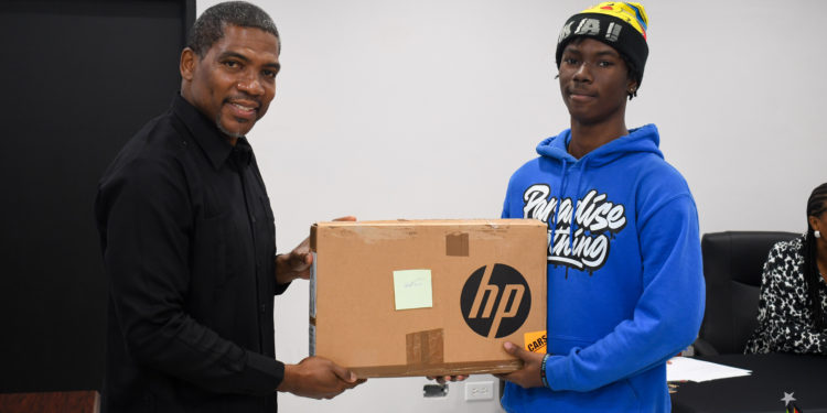 Cyber Security Training Program Moves Into Full Implementation as Prime Minister Drew Hands Over Laptops to Trainees