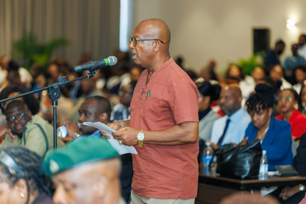 Former Top COP Commends Government’s Unprecedented Progress