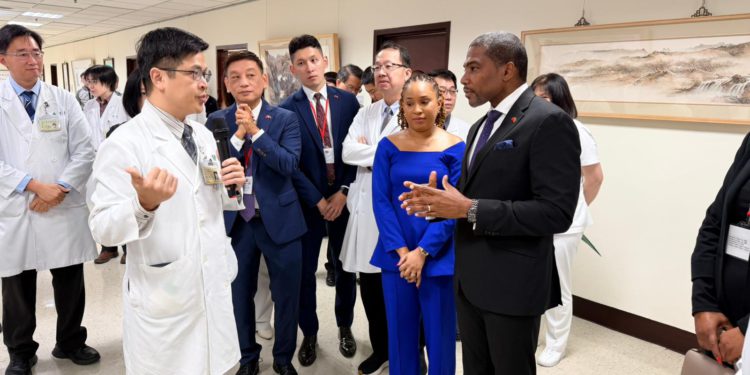 Prime Minister Drew Drew Tours Taipei Veterans General Hospital, Highlights Taiwan’s Role in SKN Healthcare Modernization